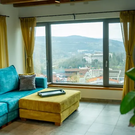 Studio54 アパート *