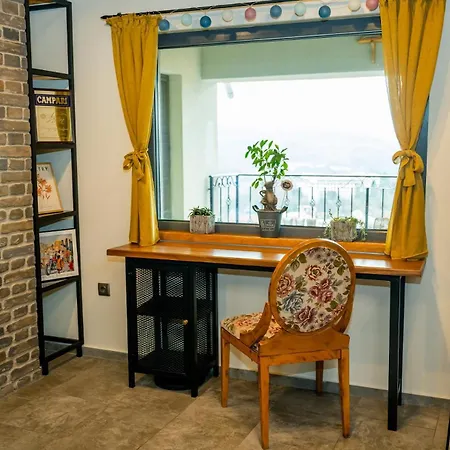 Studio54 Stunning View Free Parking شقة