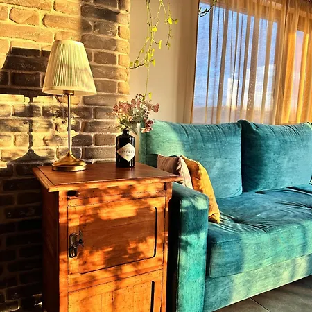 Studio54 Stunning View Free Parking شقة *